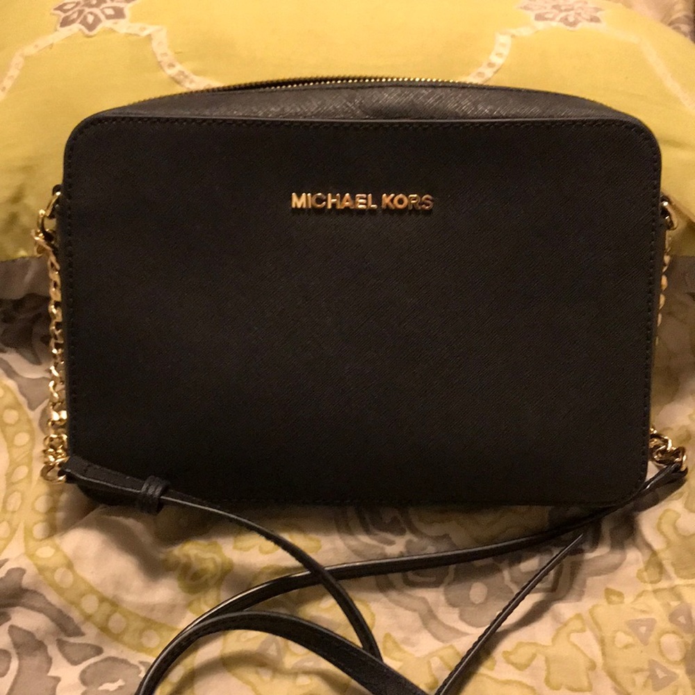 Michael Kors Cross Body Bag